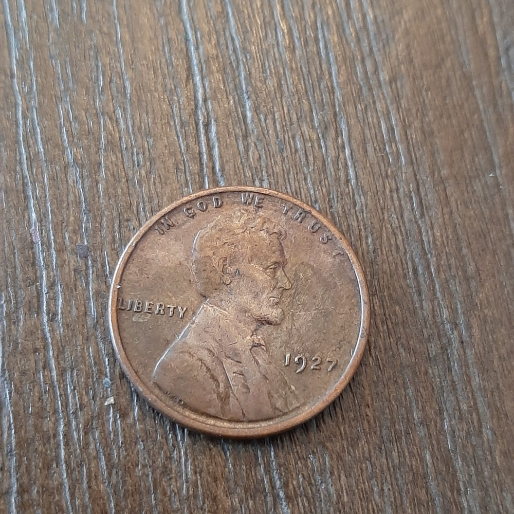 Money - Picture 3 of 7